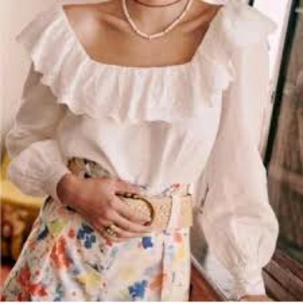 NWT Sézane Franceska Eyelet Ruffle Blouse in White Ecru 36